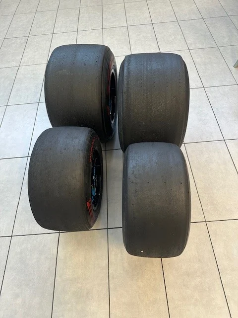 4 tyres Pirelli Supersoft