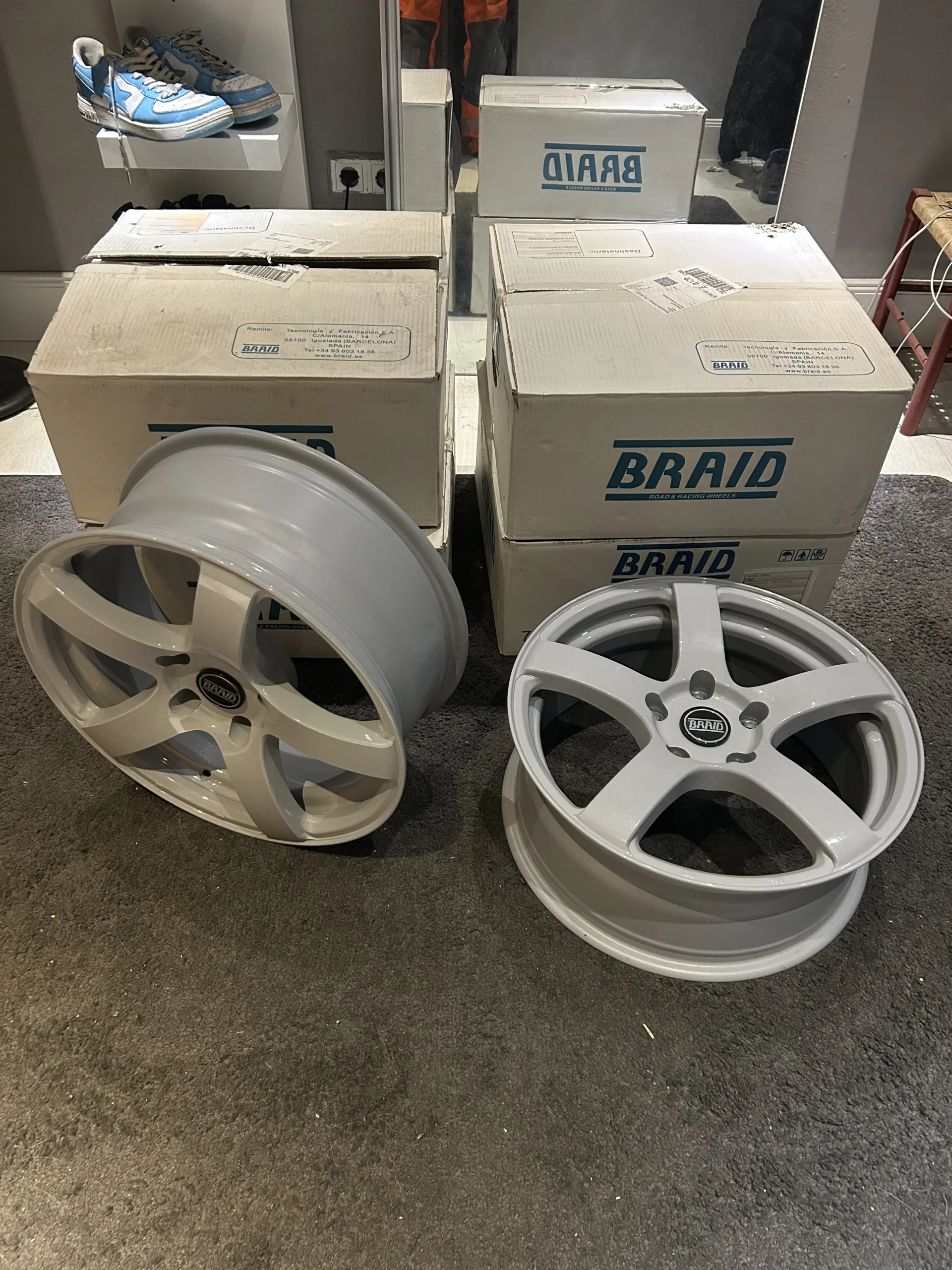 4x Neue BRAID Five Special Color (BMW)