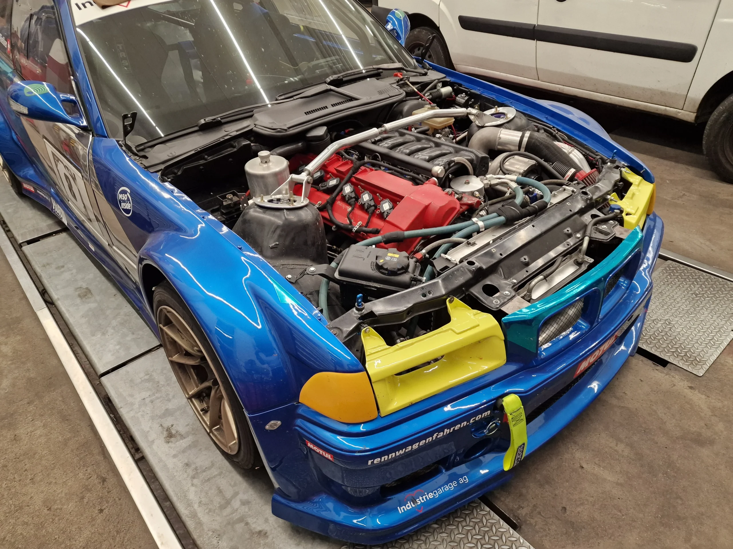 BMW E36 RENNMOTOR M50B25 KOMPRESSOR, VANOS, ECU, etc.
