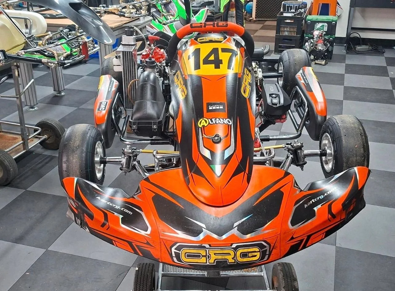 CRG Black Mirror kart + Rotax Mini Max Motor 2025