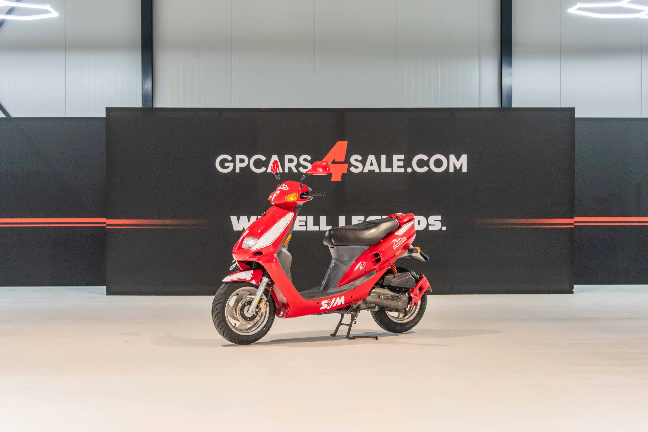 SCOOTER “MICHAEL SCHUMACHER EDITION” – FERRARI TRIBUTE